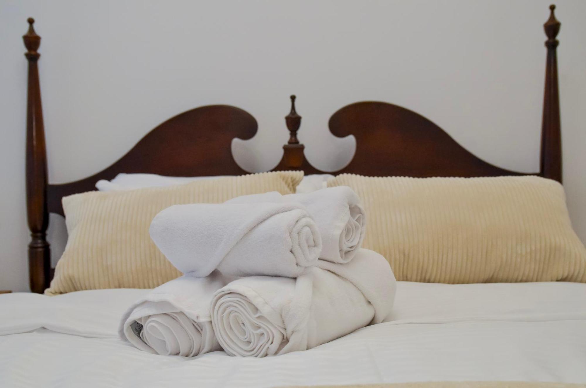Main Street Retreat Apartment With Free Parking Sarajevo Bagian luar foto