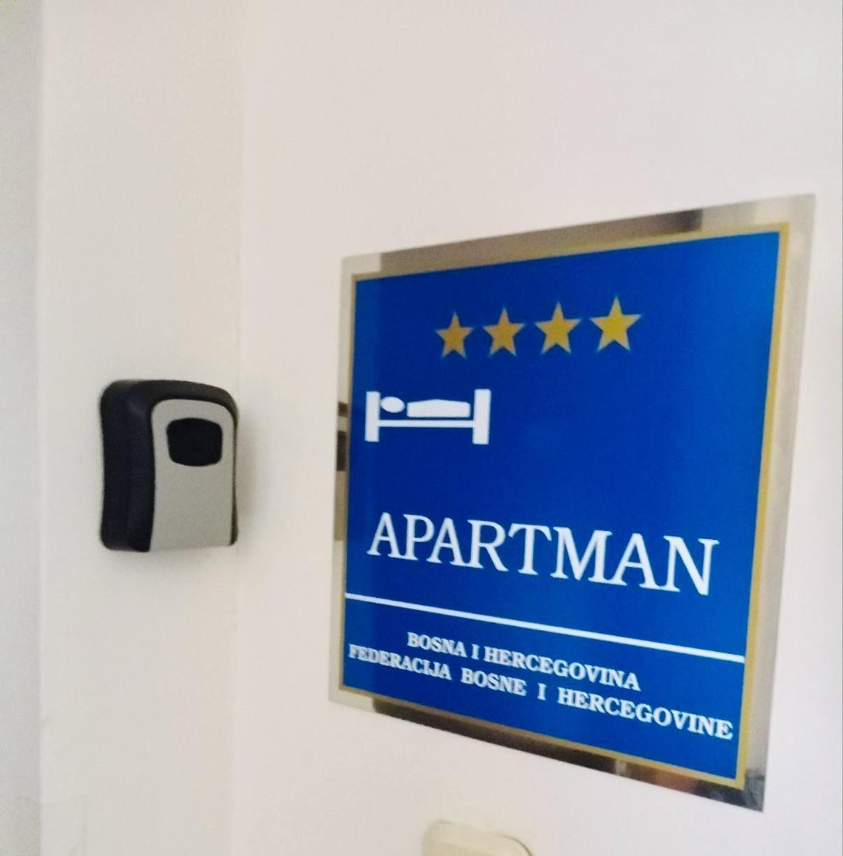 Main Street Retreat Apartment With Free Parking Sarajevo Bagian luar foto